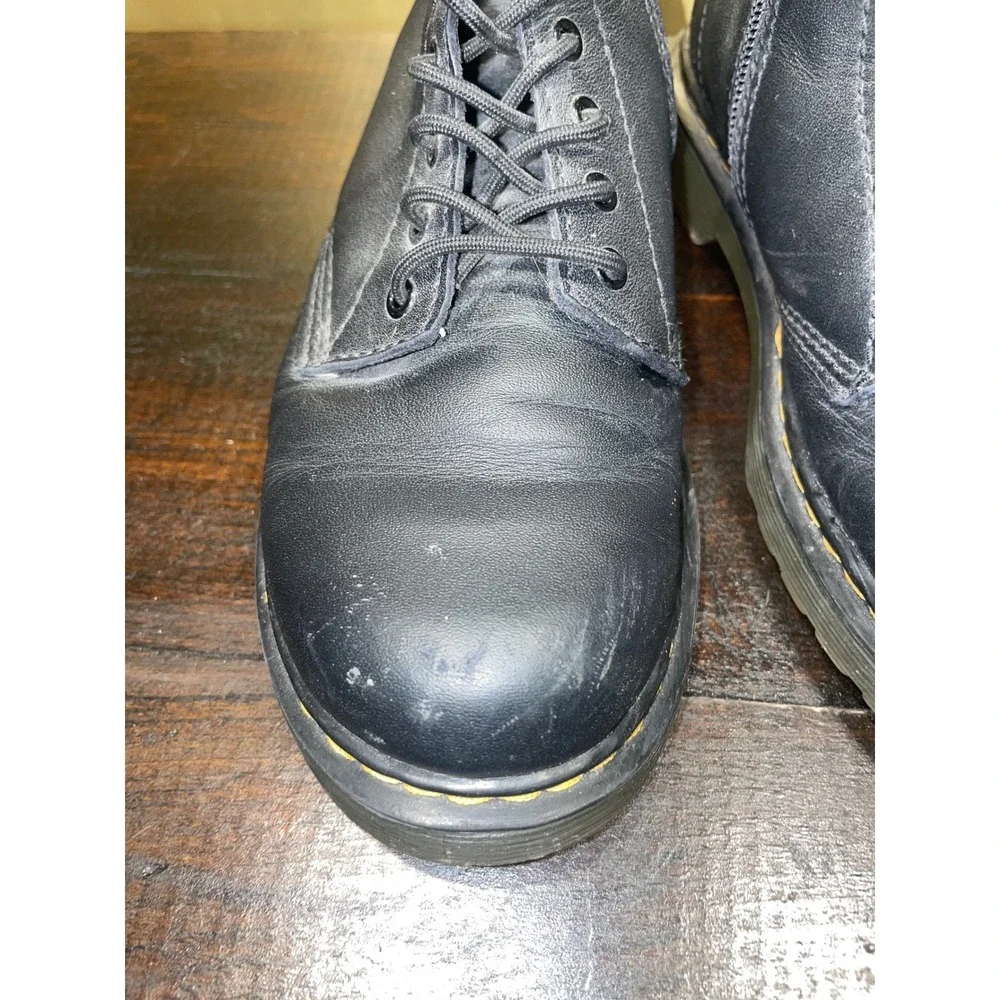 Dr. Martens 1460 Black Leather Lace Up Combat Boots Sz 3‎ Youth